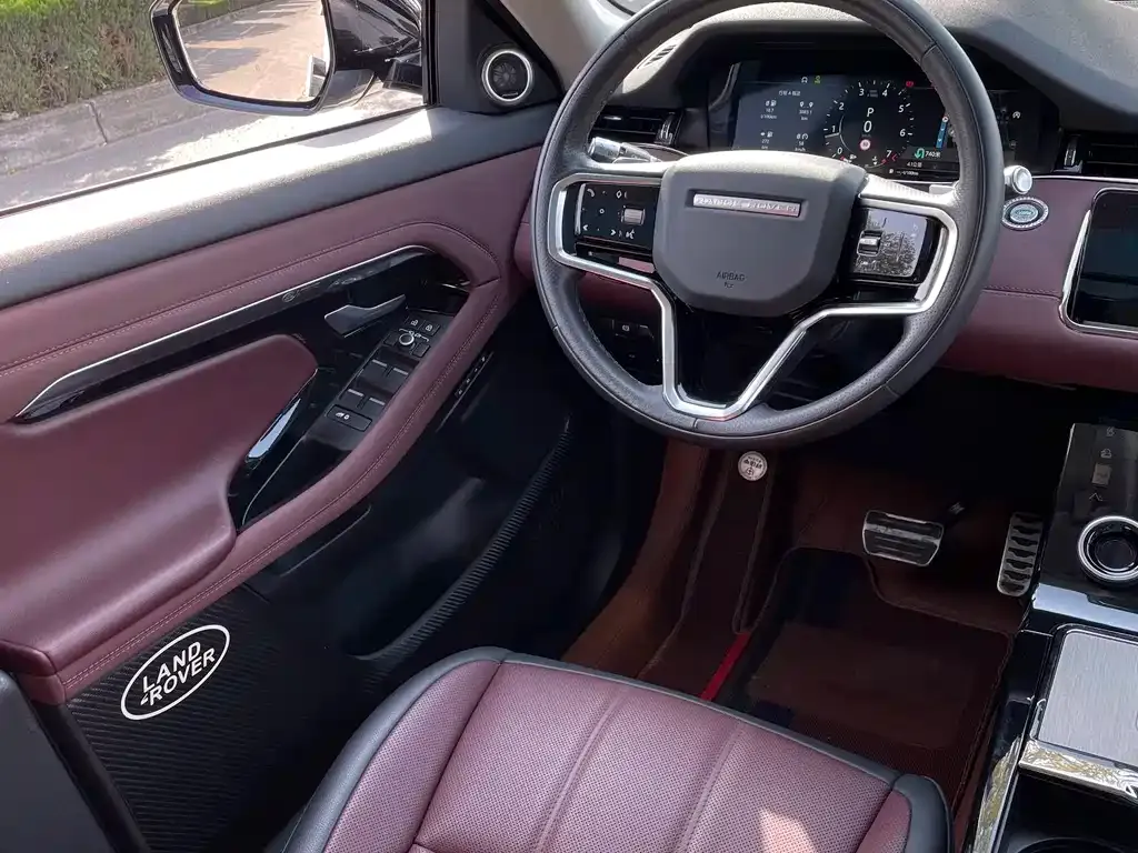 Land Rover Evoque — фото 10