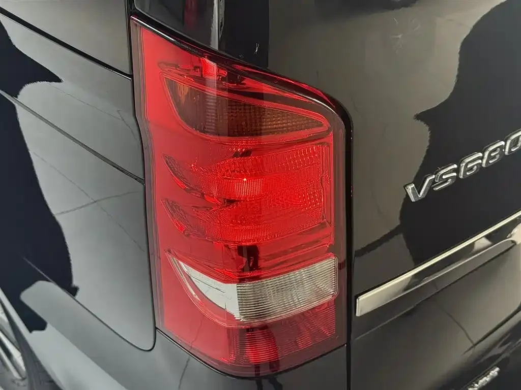 Mercedes-Benz Vito — фото 8