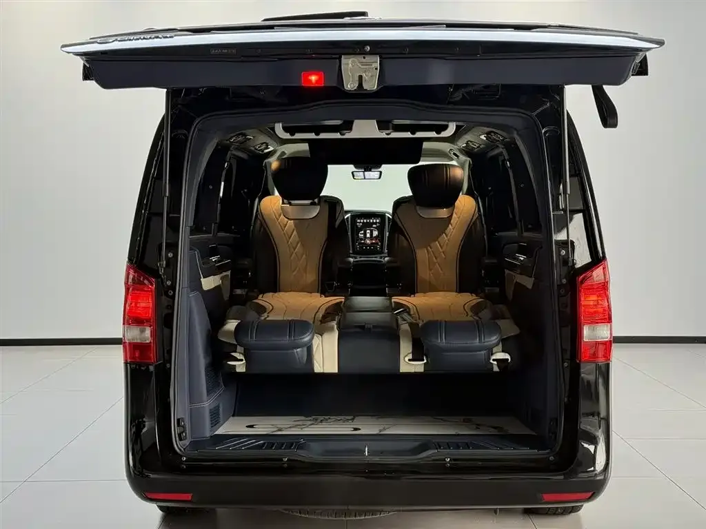 Mercedes-Benz Vito — фото 7