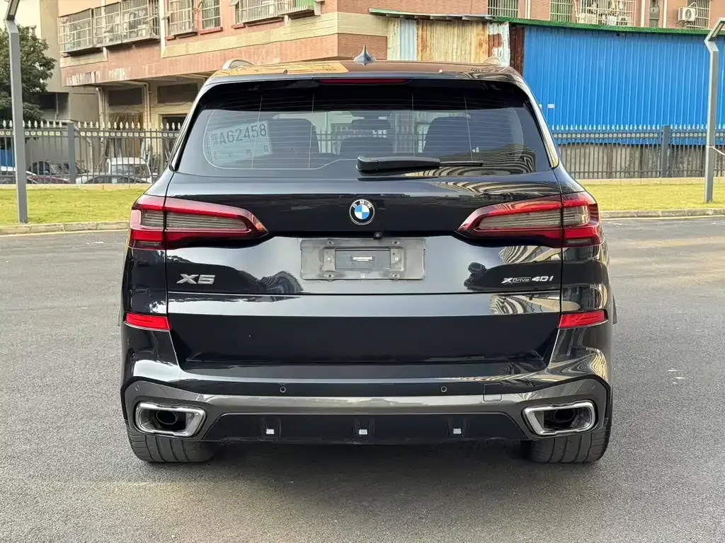 BMW X5 (Import) — фото 7