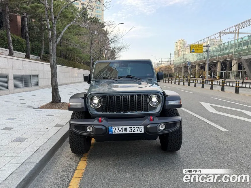 Jeep Wrangler — фото 10