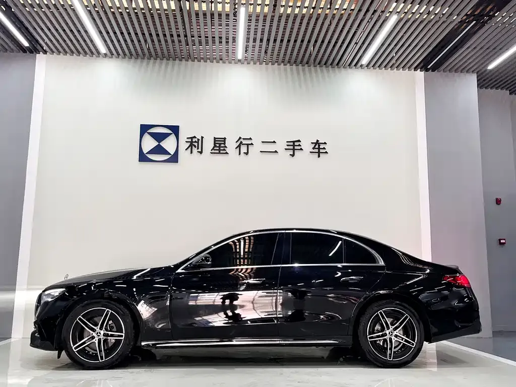 Mercedes-Benz E-Class (Import) — фото 2