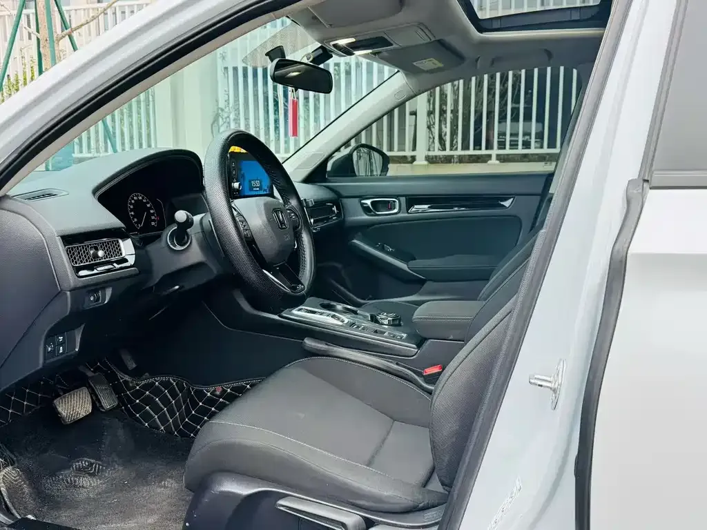 Honda Civic — фото 2
