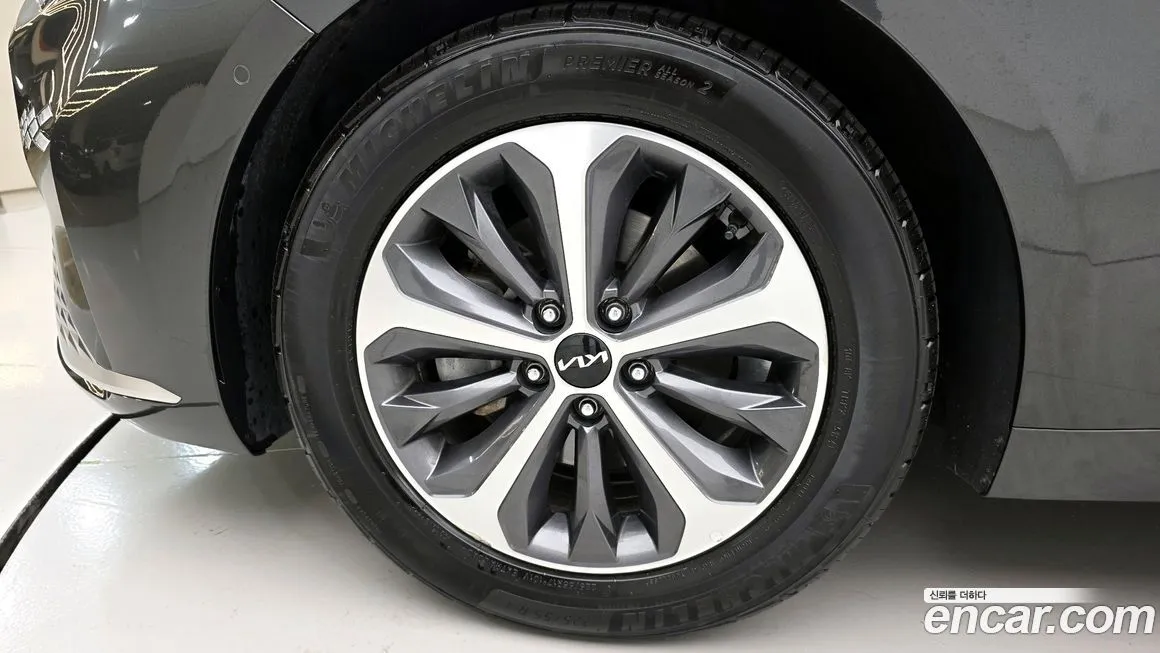 Kia K8 — фото 10