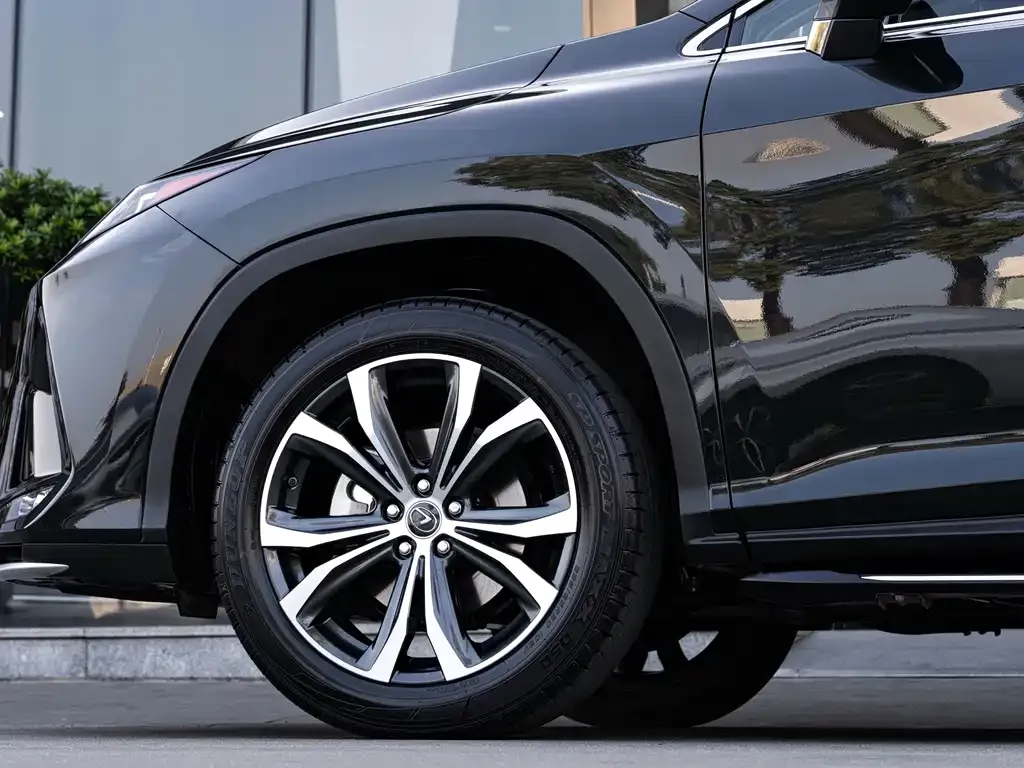 Lexus RX — фото 5