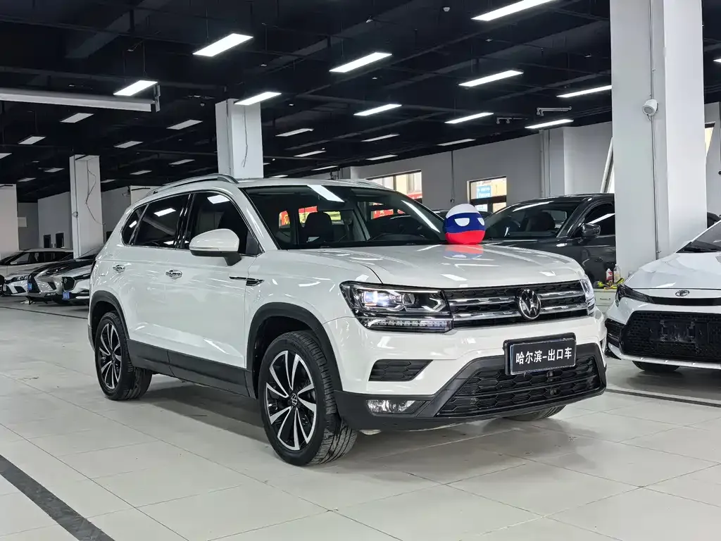 Volkswagen Tharu — фото 8