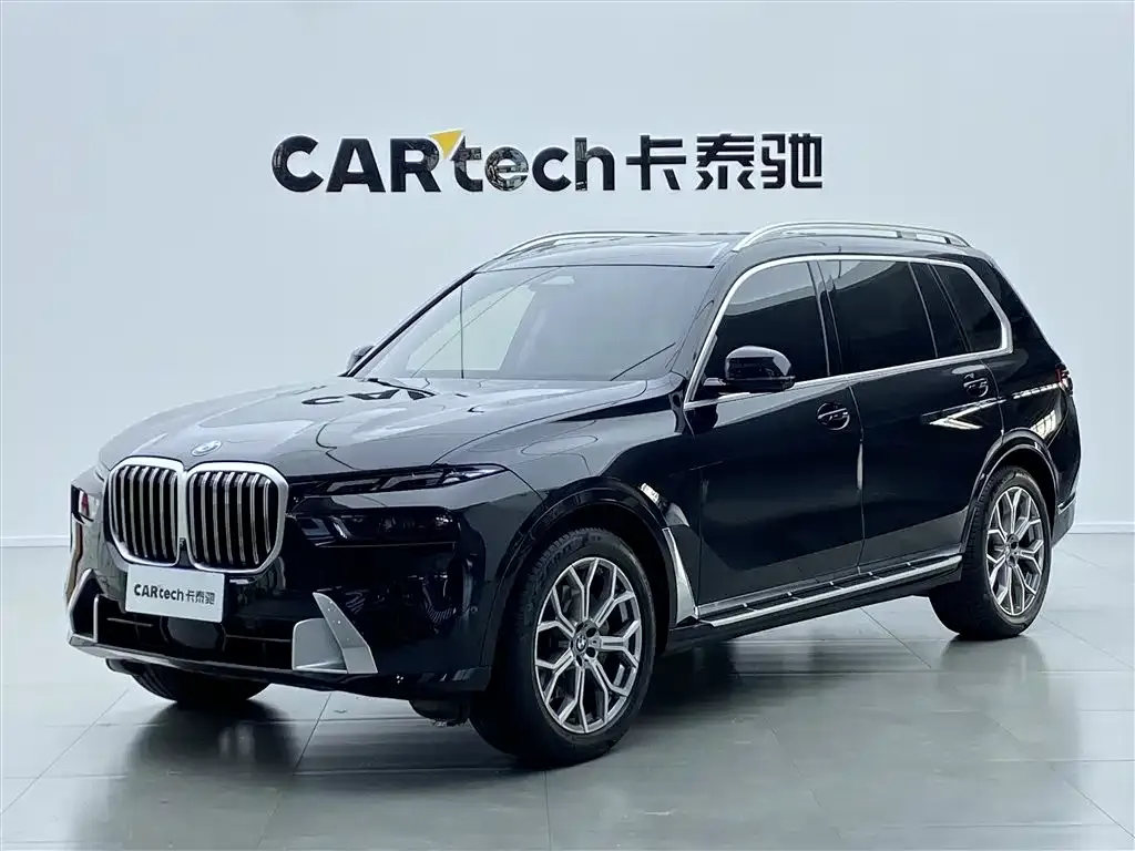 BMW X7 — фото 1