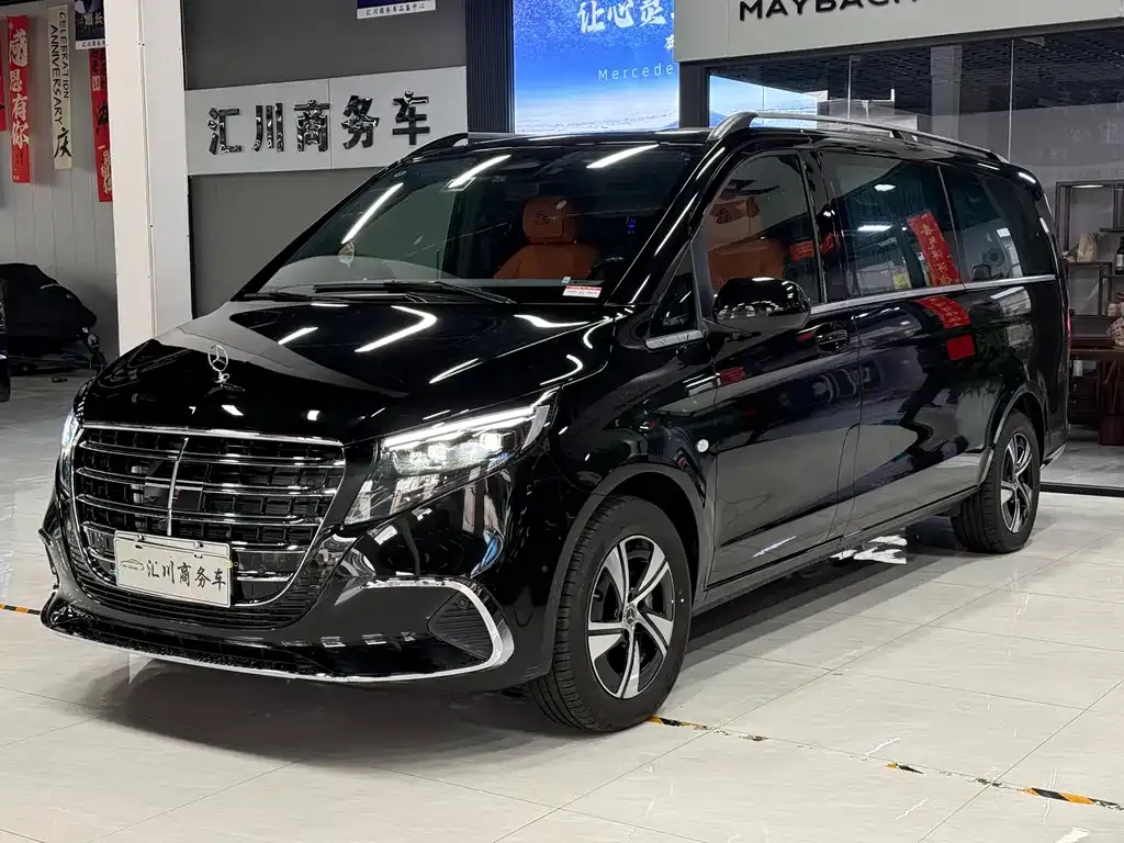 Mercedes-Benz Vito — фото 1
