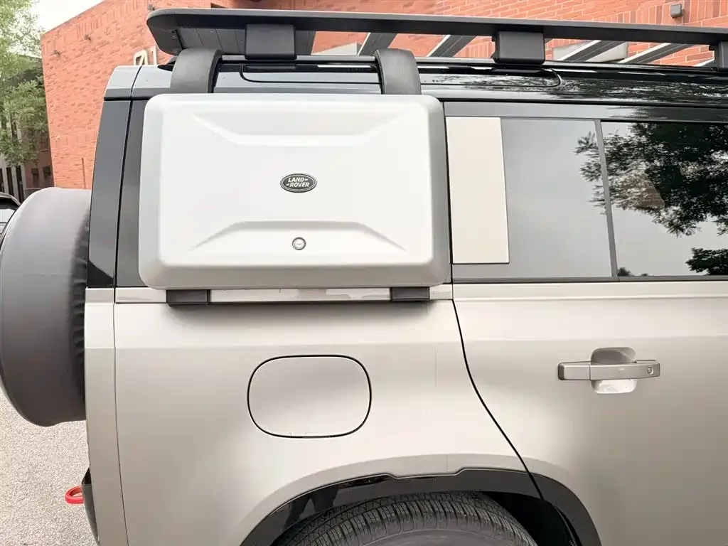 Land Rover Defender — фото 9