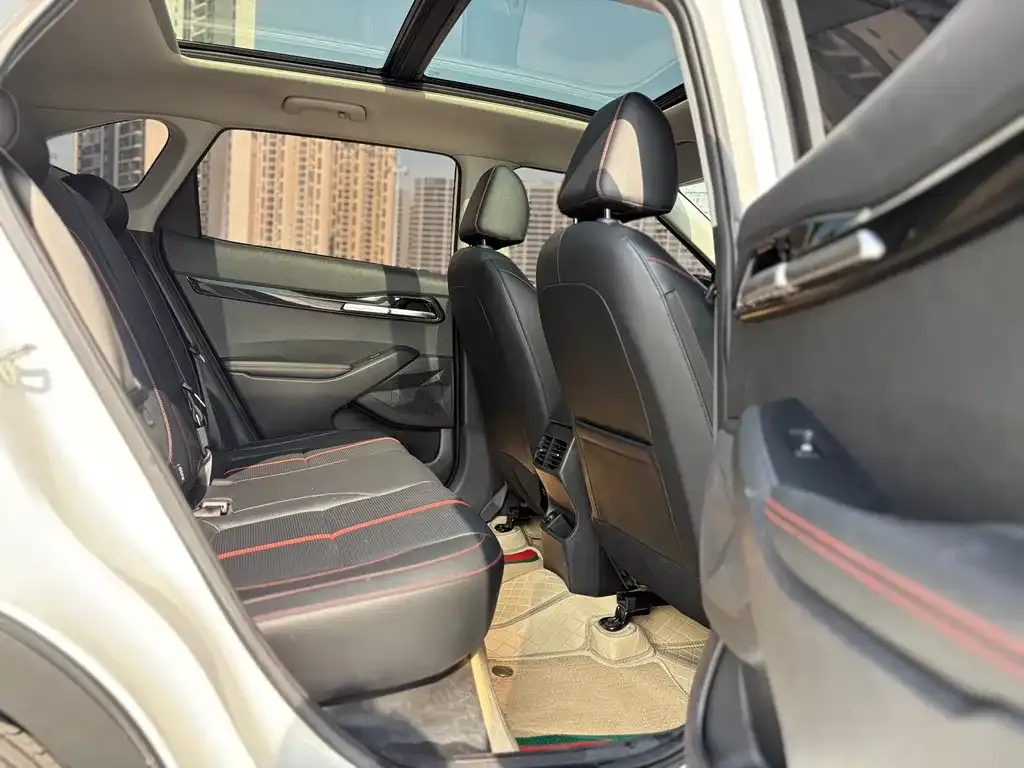 Kia KX3 — фото 10