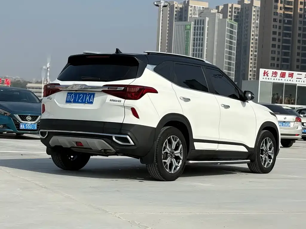 Kia KX3 — фото 3