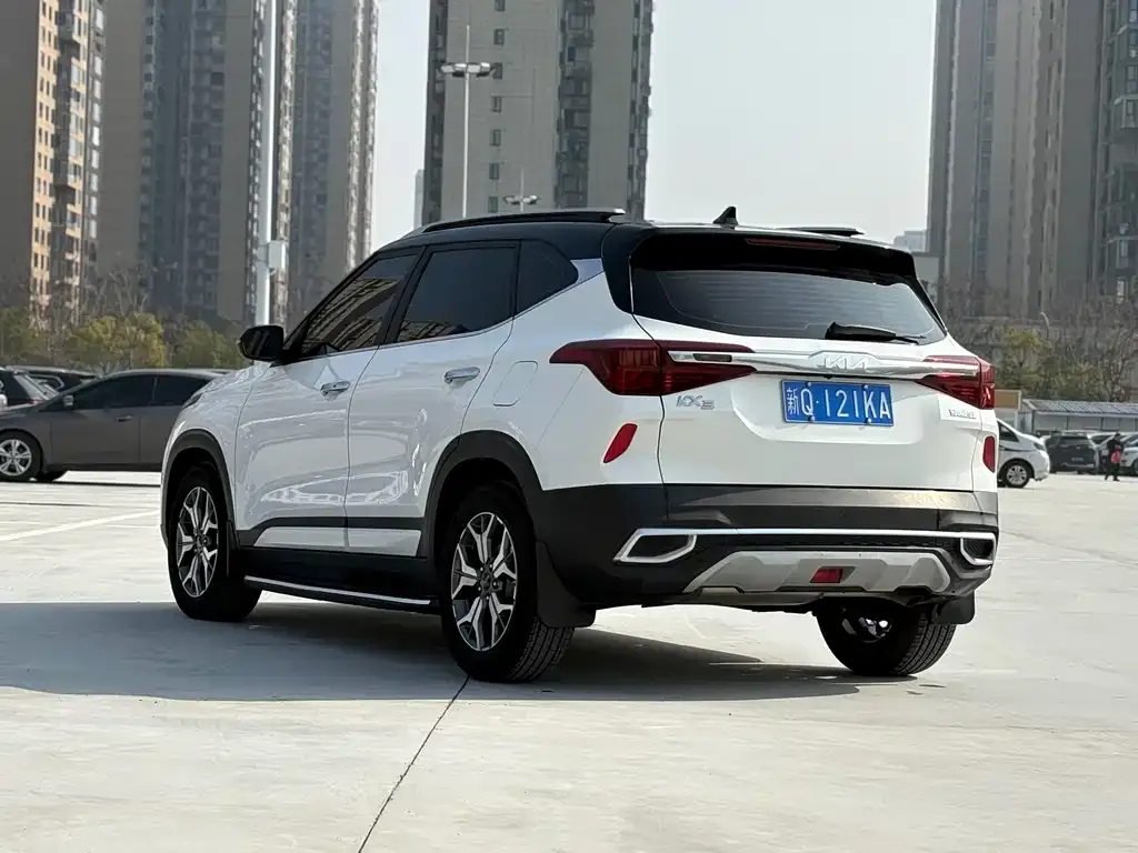 Kia KX3 — фото 4