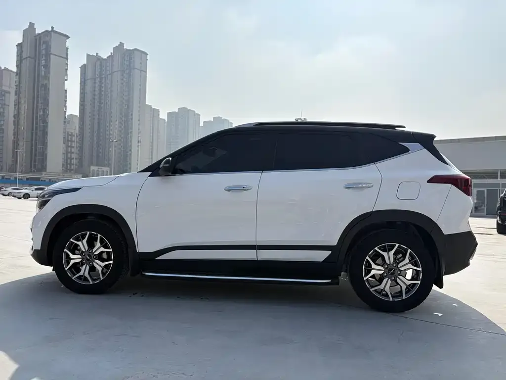 Kia KX3 — фото 5