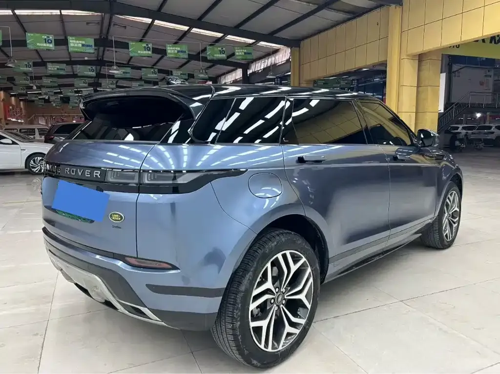 Land Rover Evoque PHEV — фото 9