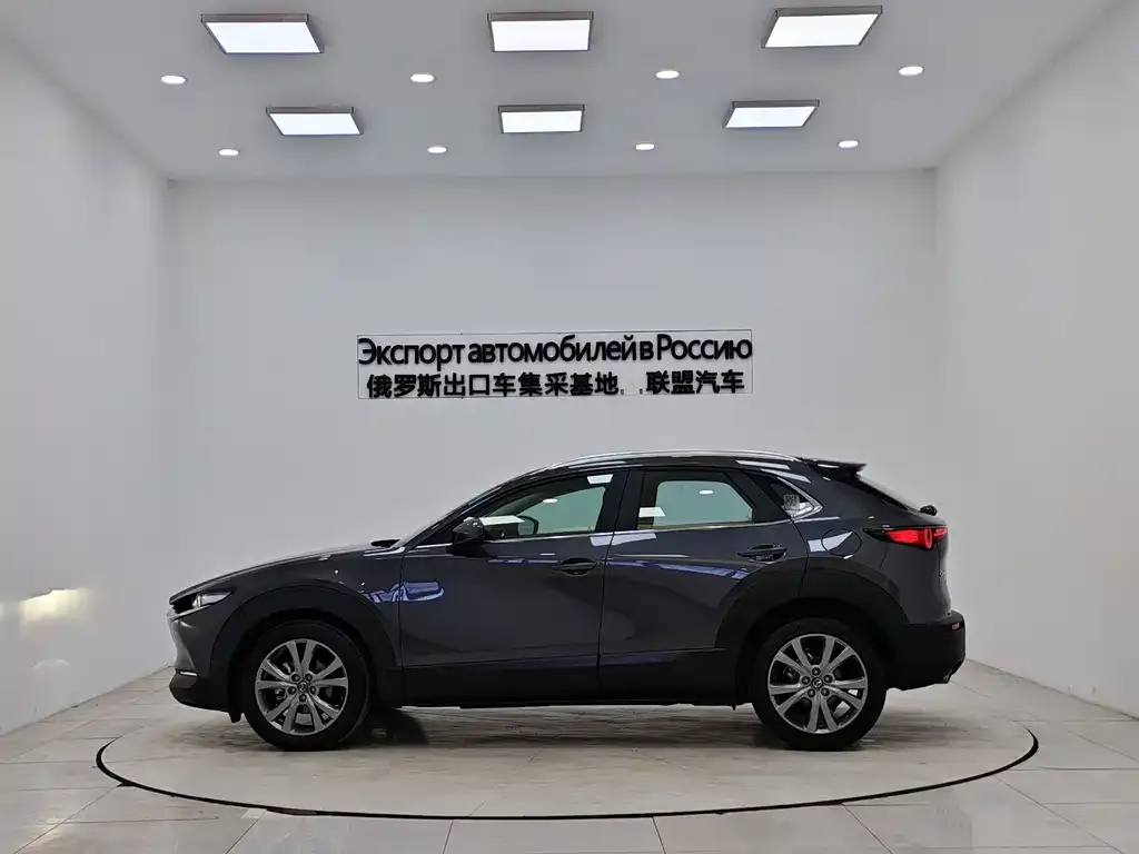 Mazda CX-30 — фото 9