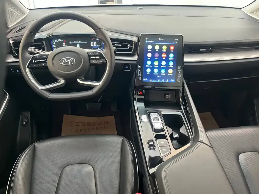 Hyundai Custo — фото 10