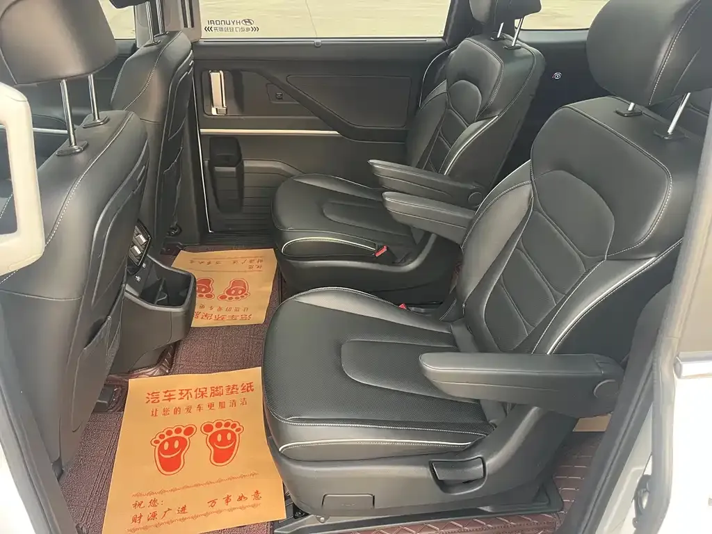 Hyundai Custo — фото 2