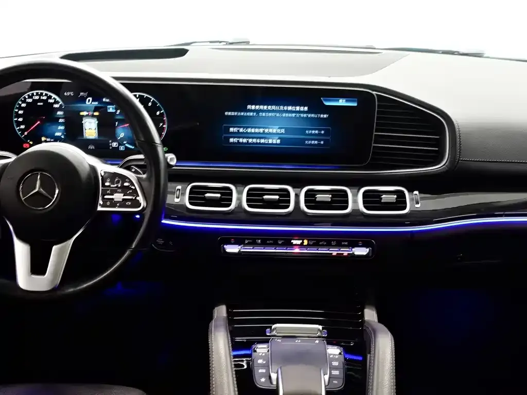 Mercedes-Benz GLE — фото 7