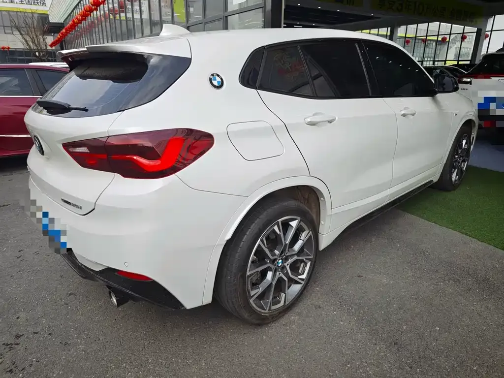 BMW X2 — фото 3