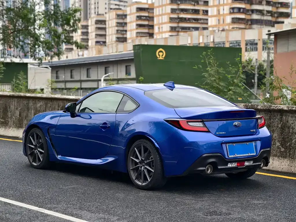 Subaru BRZ — фото 8