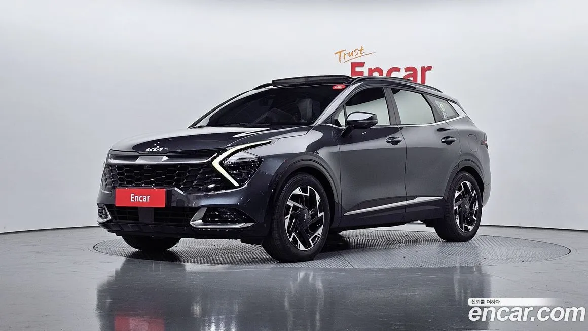 Kia Sportage — фото 1