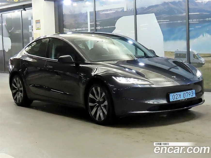 Tesla Model 3 — фото 5