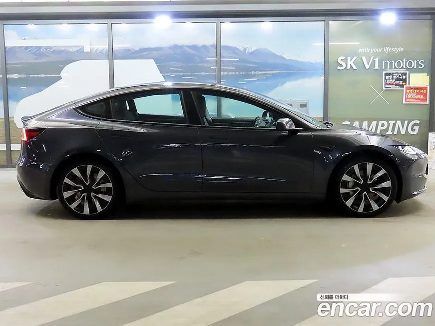 Tesla Model 3 — фото 2