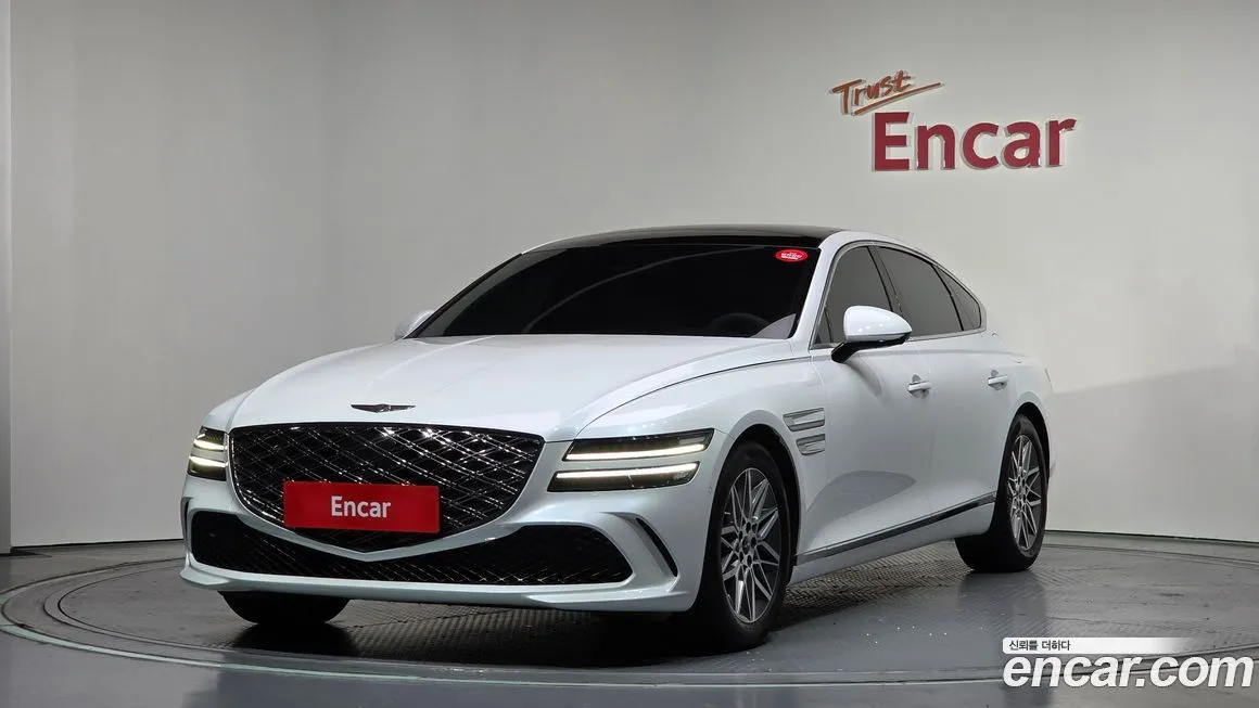 Genesis G80 — фото 1