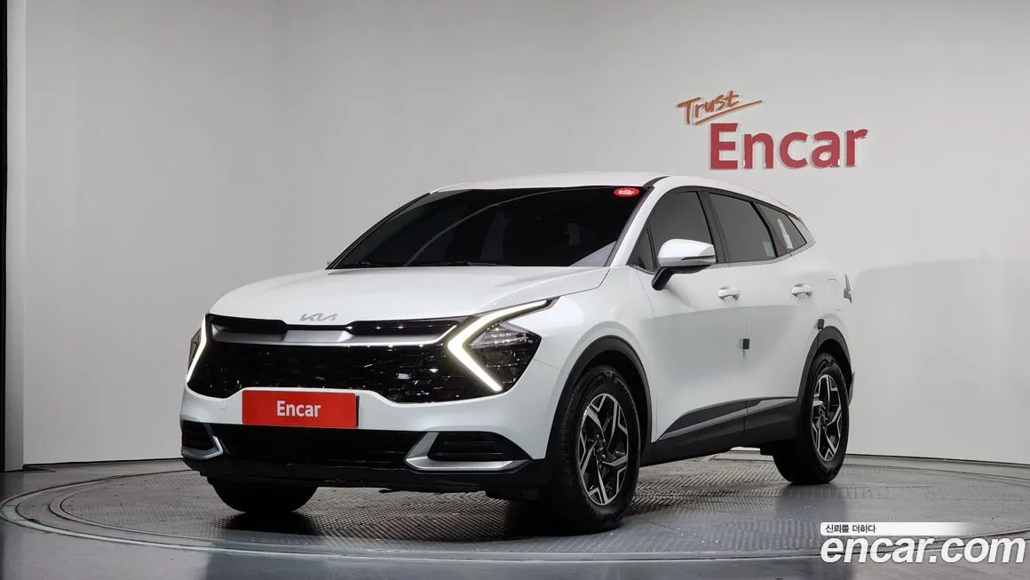Kia Sportage — фото 1