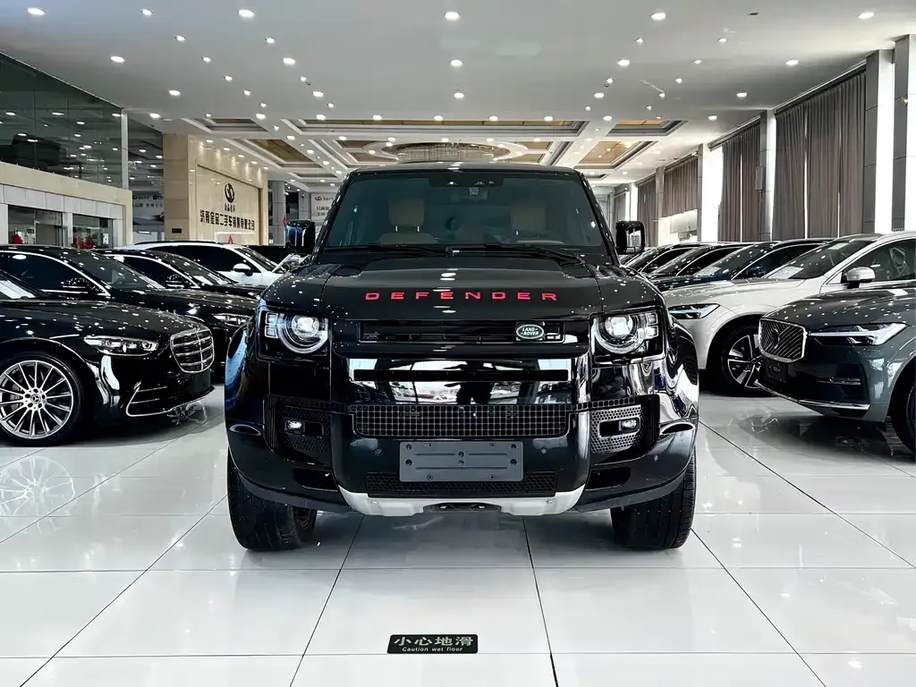 Land Rover Defender — фото 4