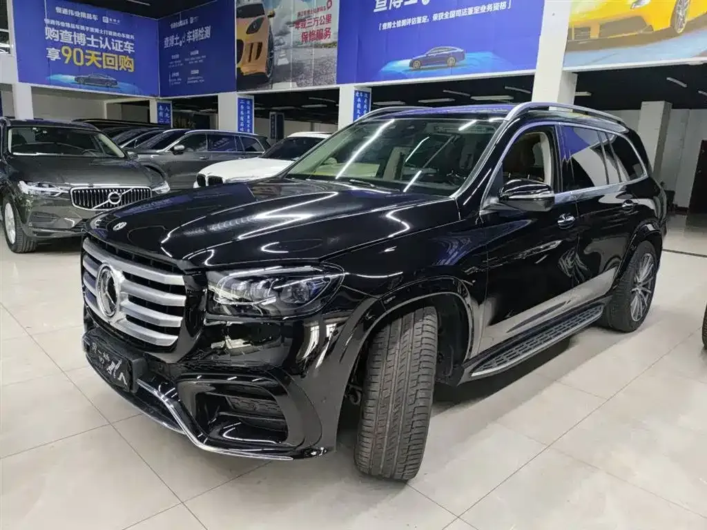 Mercedes-Benz GLS — фото 1