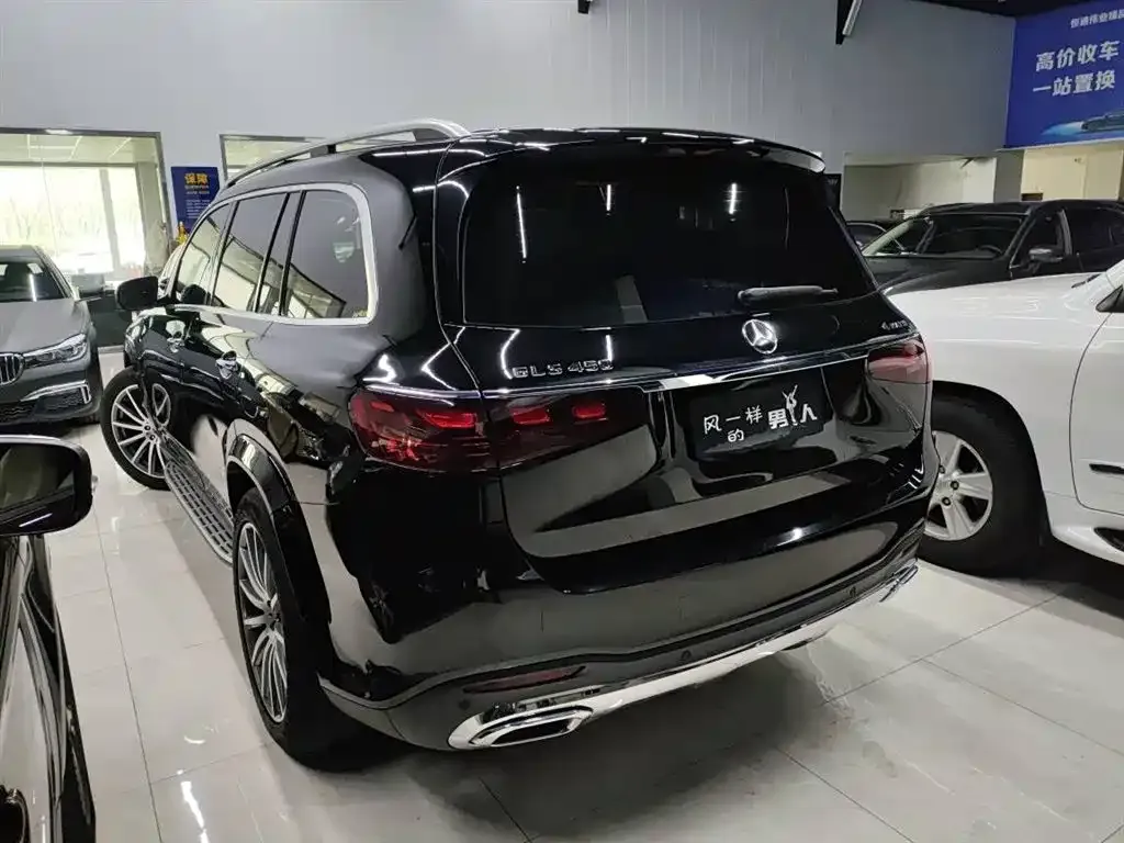 Mercedes-Benz GLS — фото 4