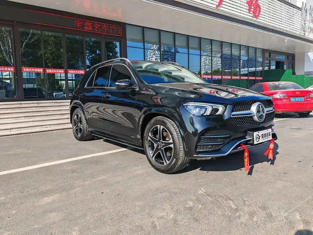 Mercedes-Benz GLE — фото 8