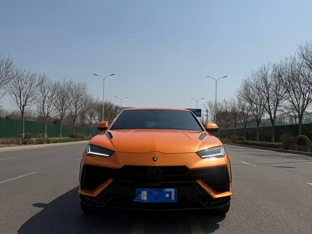 Lamborghini Urus — фото 2