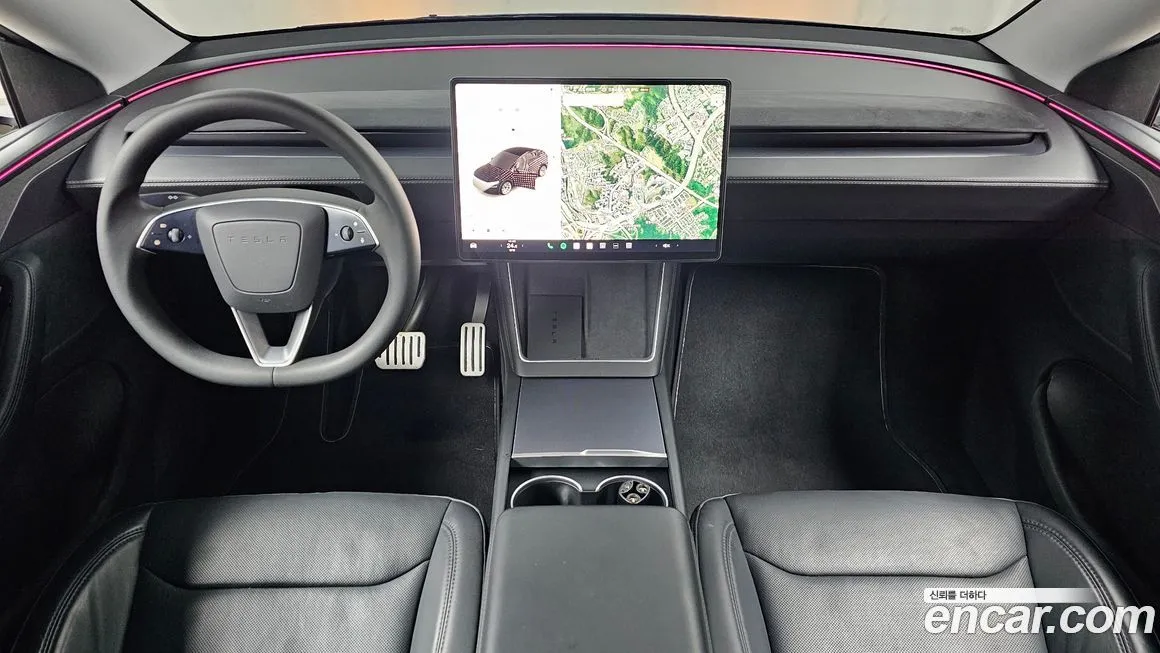 Tesla Model Y — фото 8