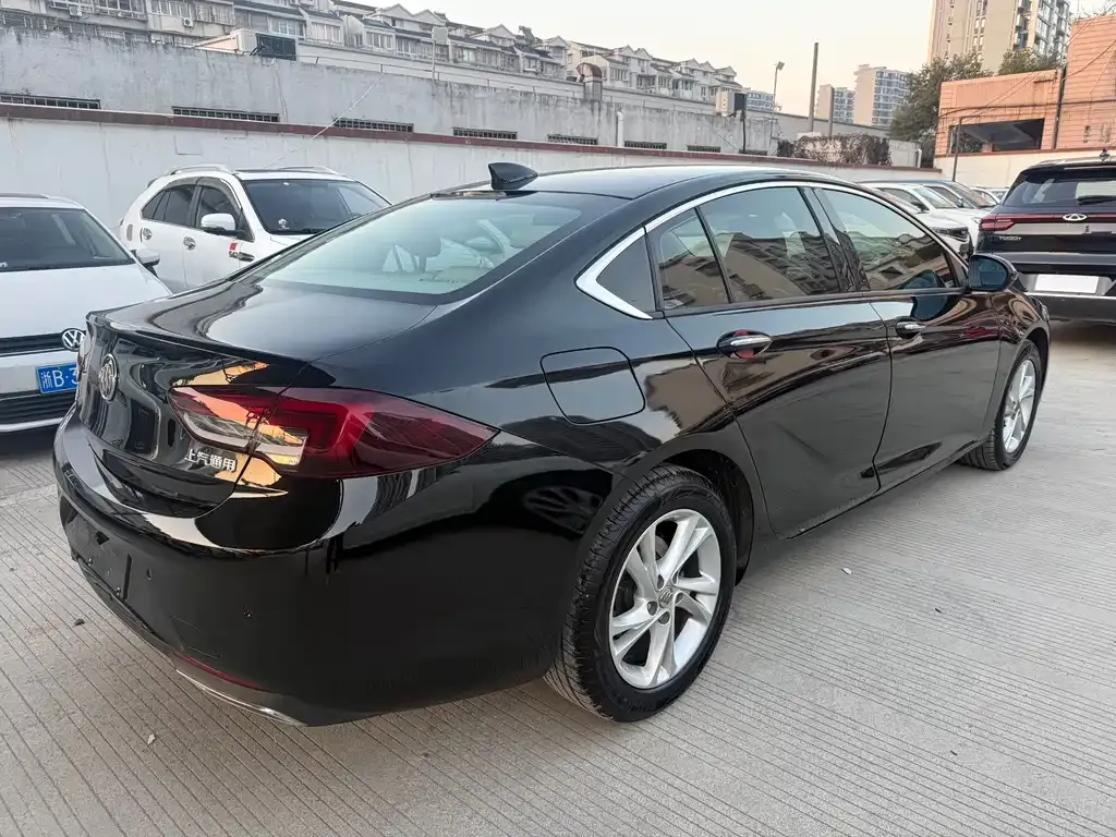 Buick Regal — фото 3