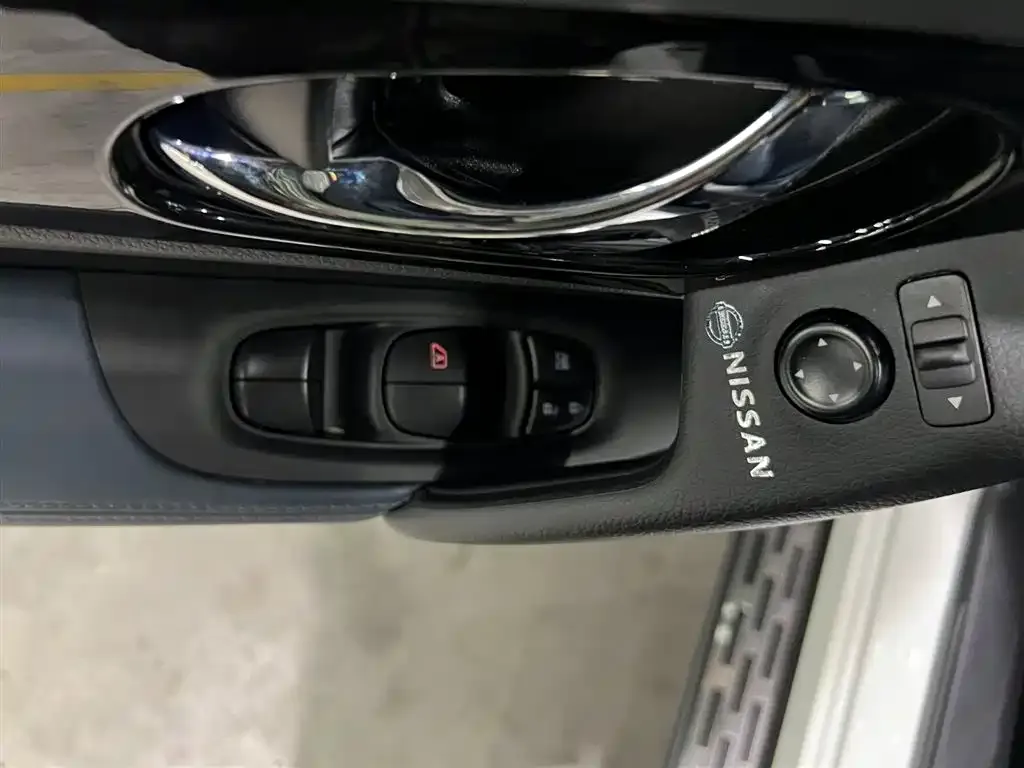 Nissan Qashqai — фото 4