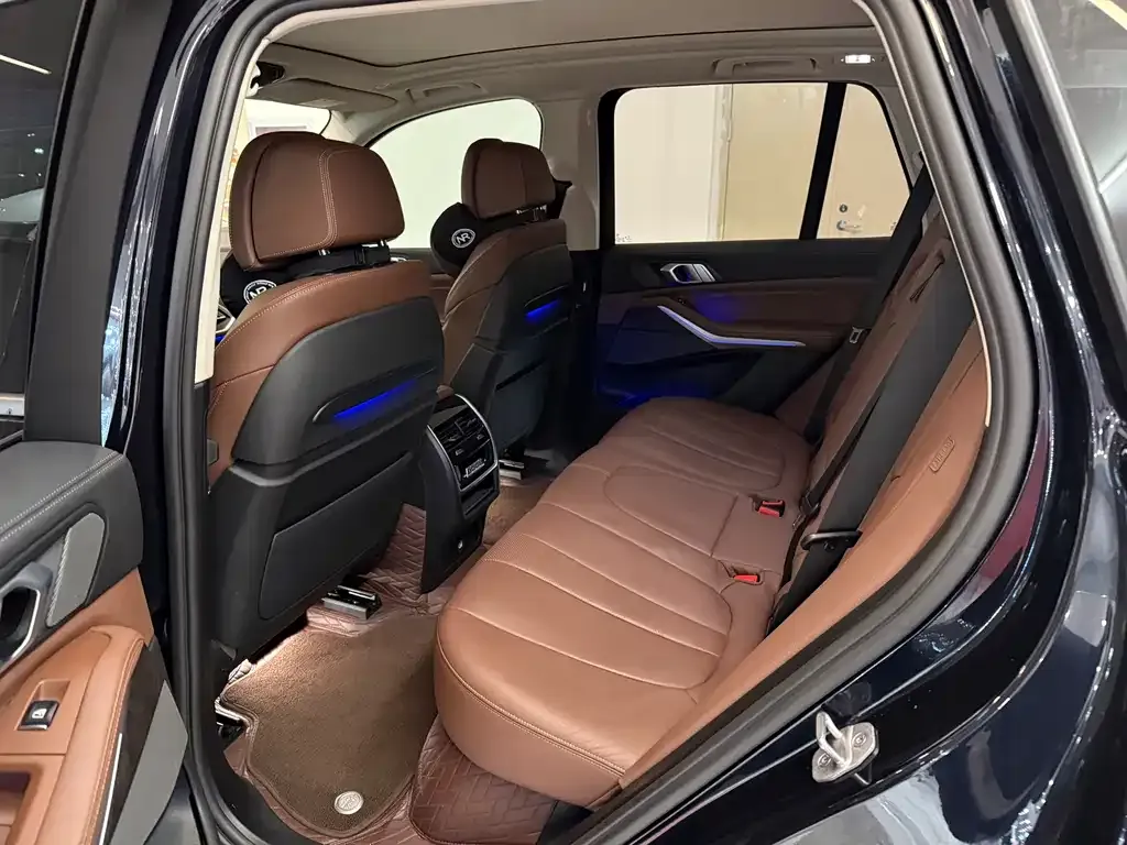 BMW X5 (Import) — фото 8