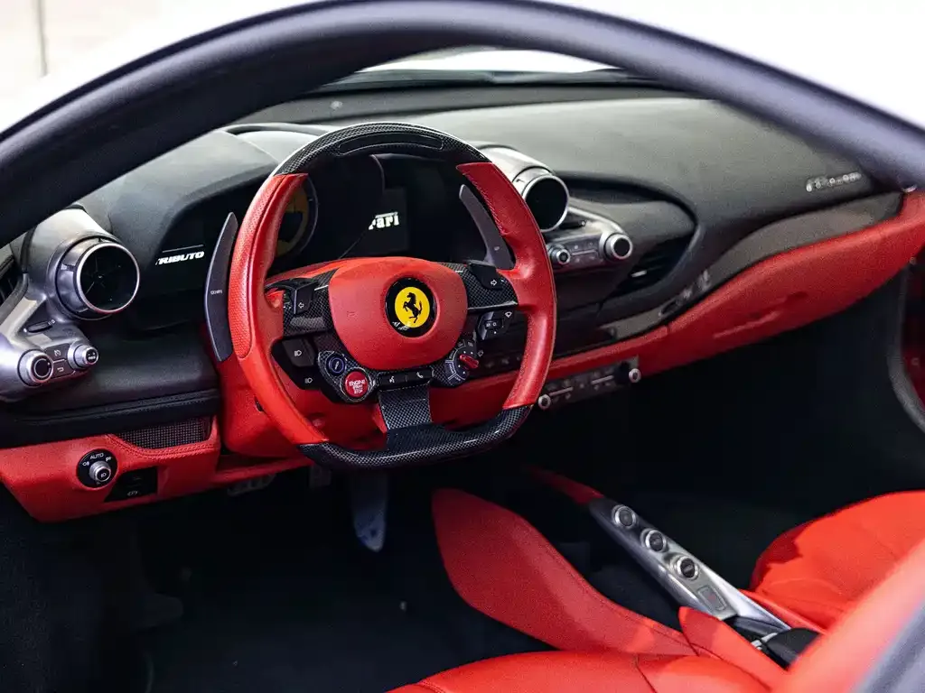 Ferrari F8 — фото 2