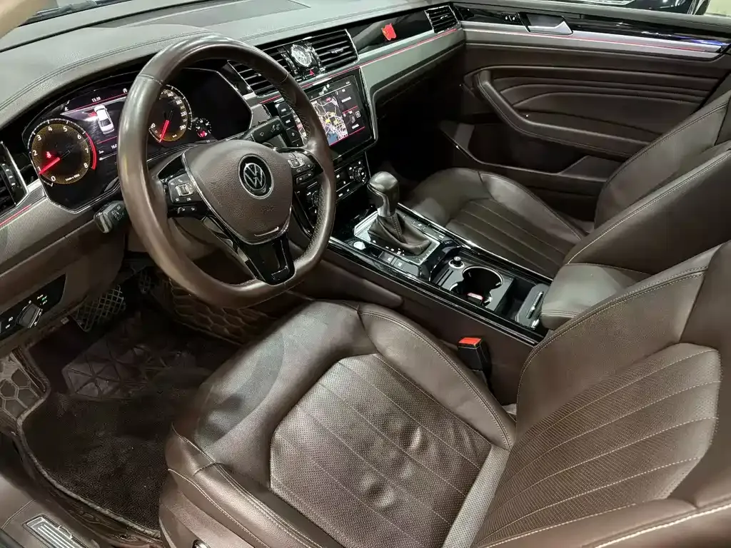 Volkswagen Phideon — фото 5