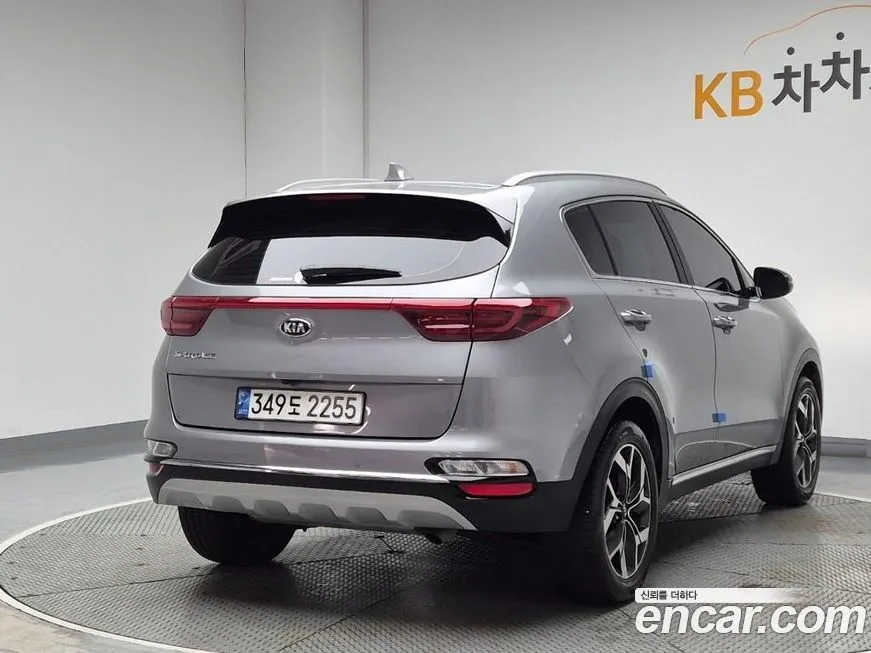 Kia Sportage — фото 5
