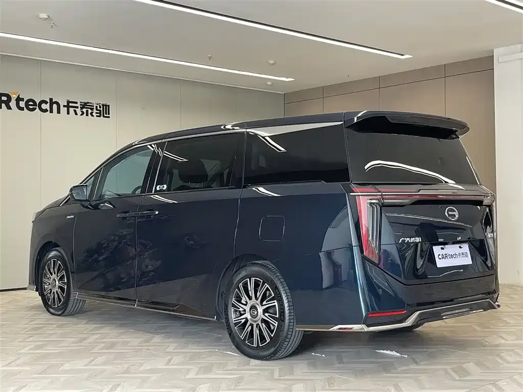 GAC Motor Trumpchi E9 — фото 10