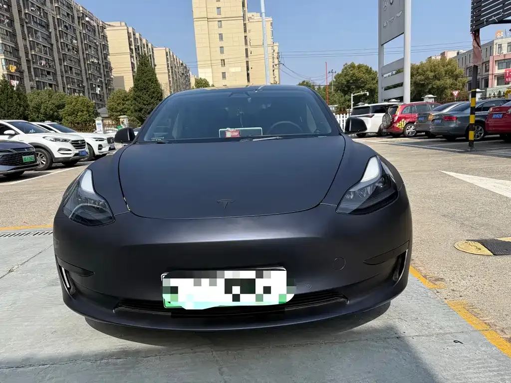 Tesla Model 3 — фото 6