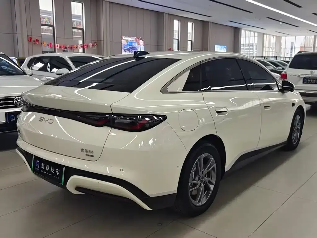 BYD Seal 06 — фото 9
