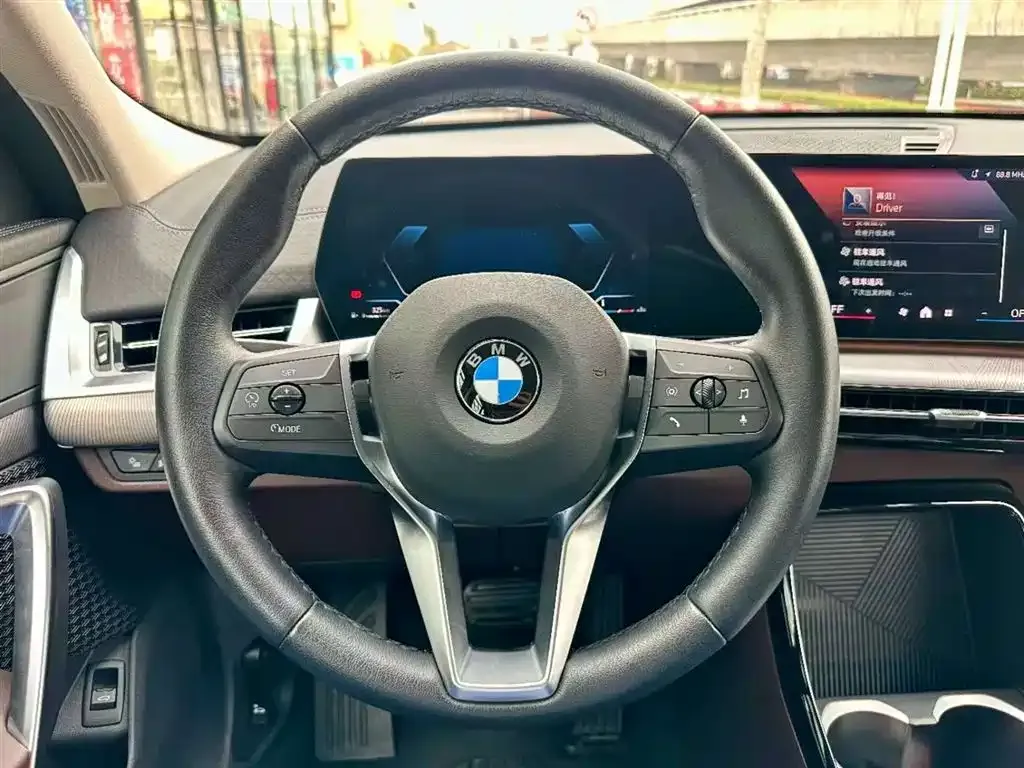 BMW X2 (Import) — фото 8