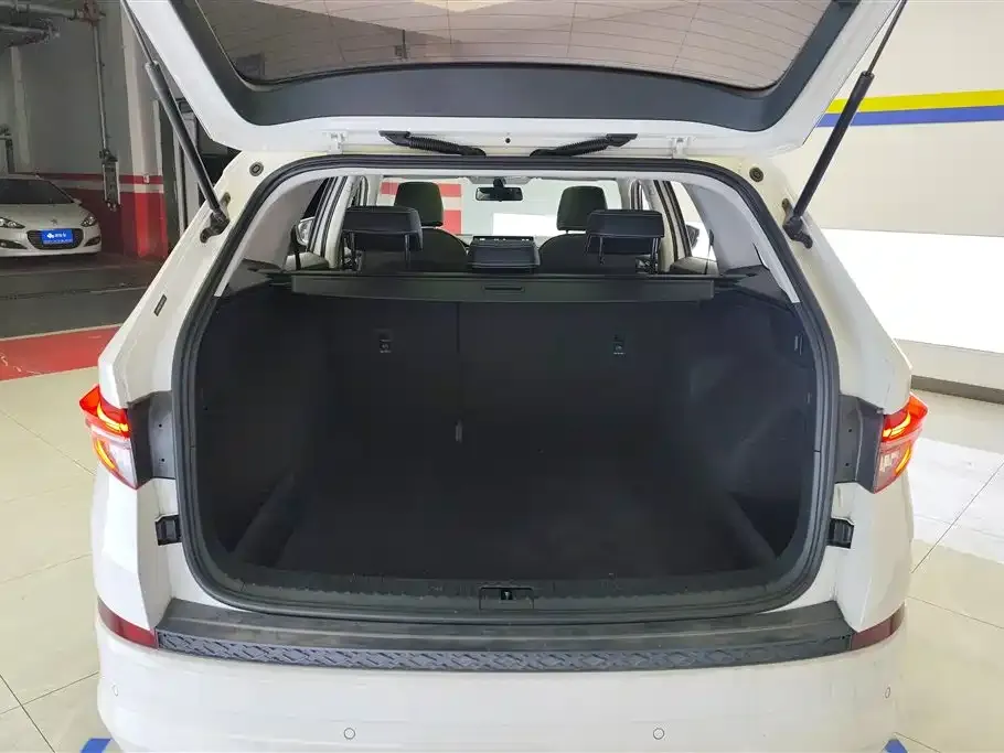 Skoda Kodiaq — фото 10