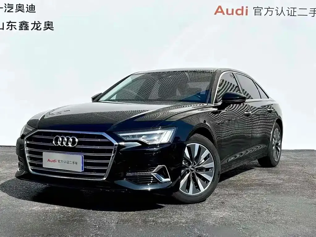 Audi A6L — фото 1