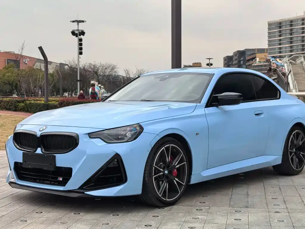 BMW M240i — фото 1