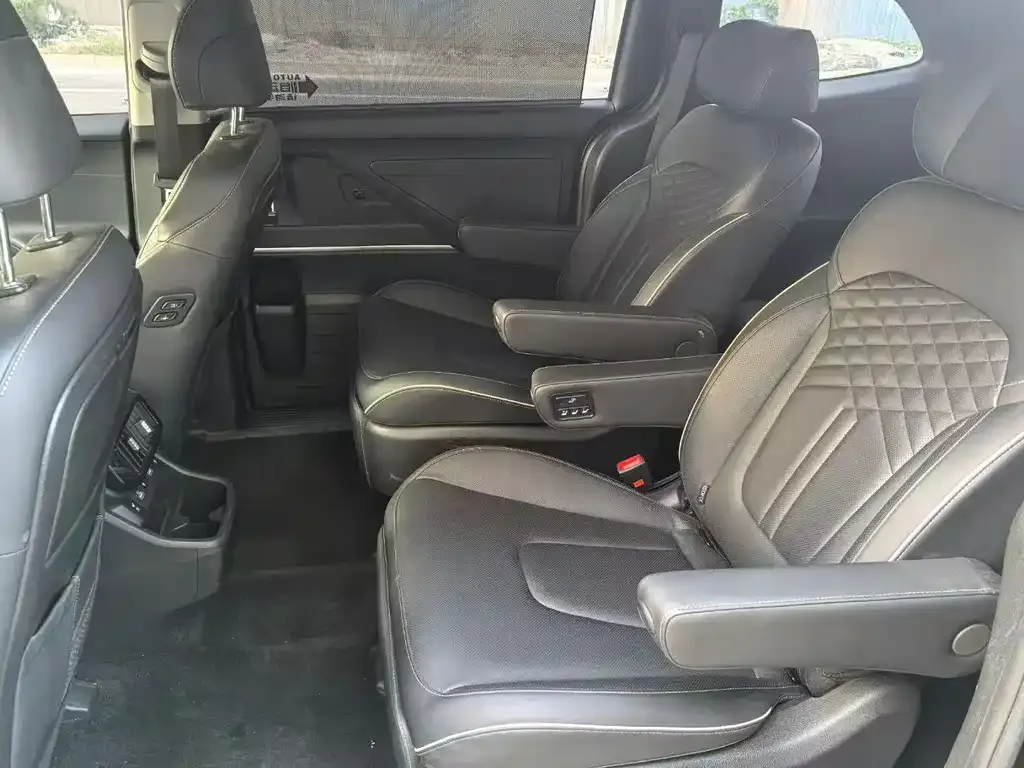 Hyundai Custo — фото 3