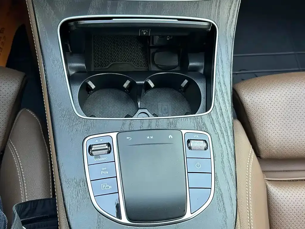 Mercedes-Benz E-Class New Energy — фото 3